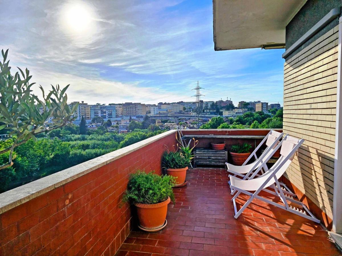 Sunset Terrace Attic Apartment Rom